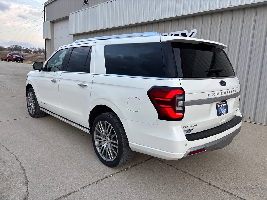 Used 2022 Ford Expedition Max Platinum AWD/4WD image 6