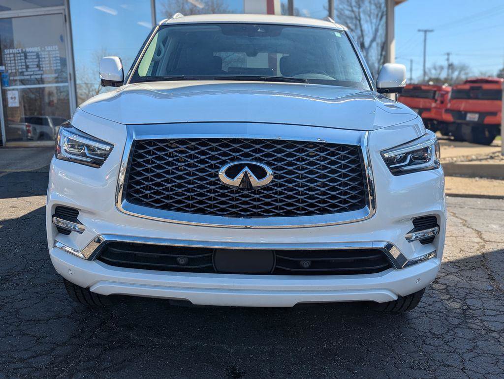 Used 2023 INFINITI QX80 Luxe w/ Cargo Package image 3