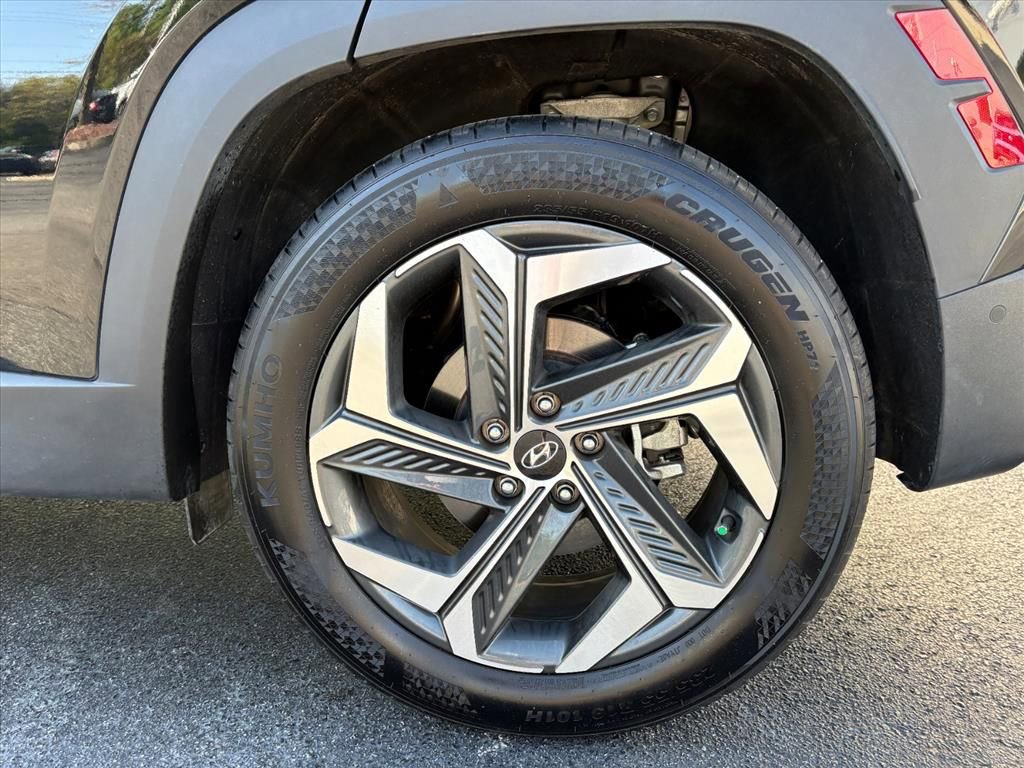 Used 2024 Hyundai Tucson Limited image 26