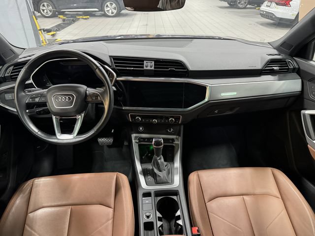 Used 2022 Audi Q3 2.0T Premium Plus AWD/4WD image 13