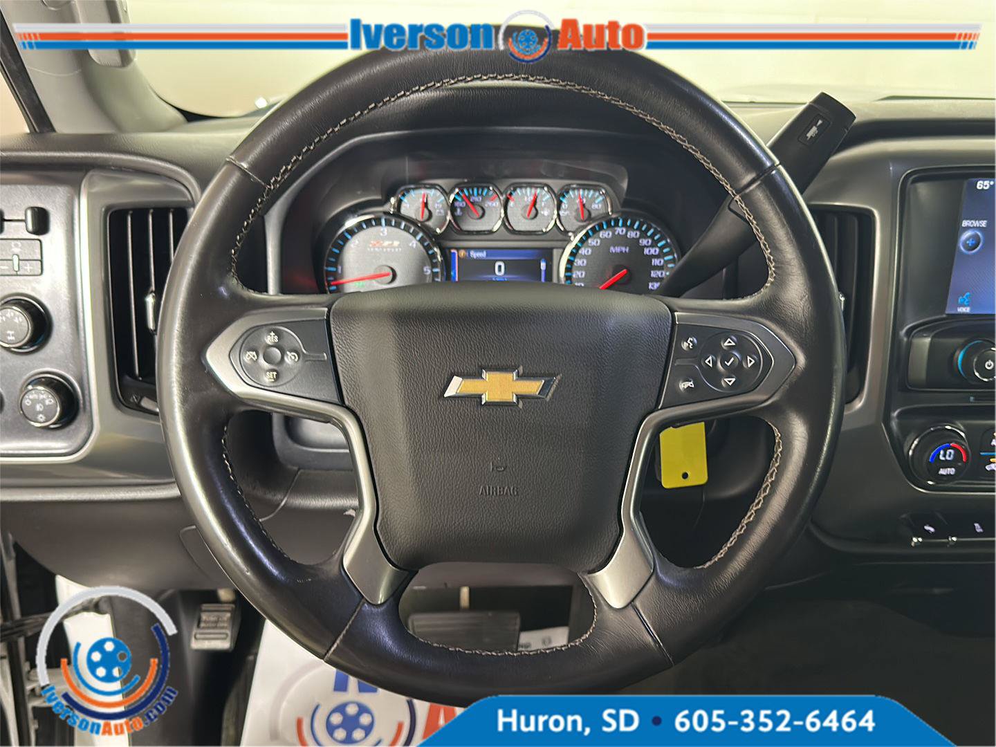 Used 2015 Chevrolet Silverado 2500 LT AWD/4WD image 16