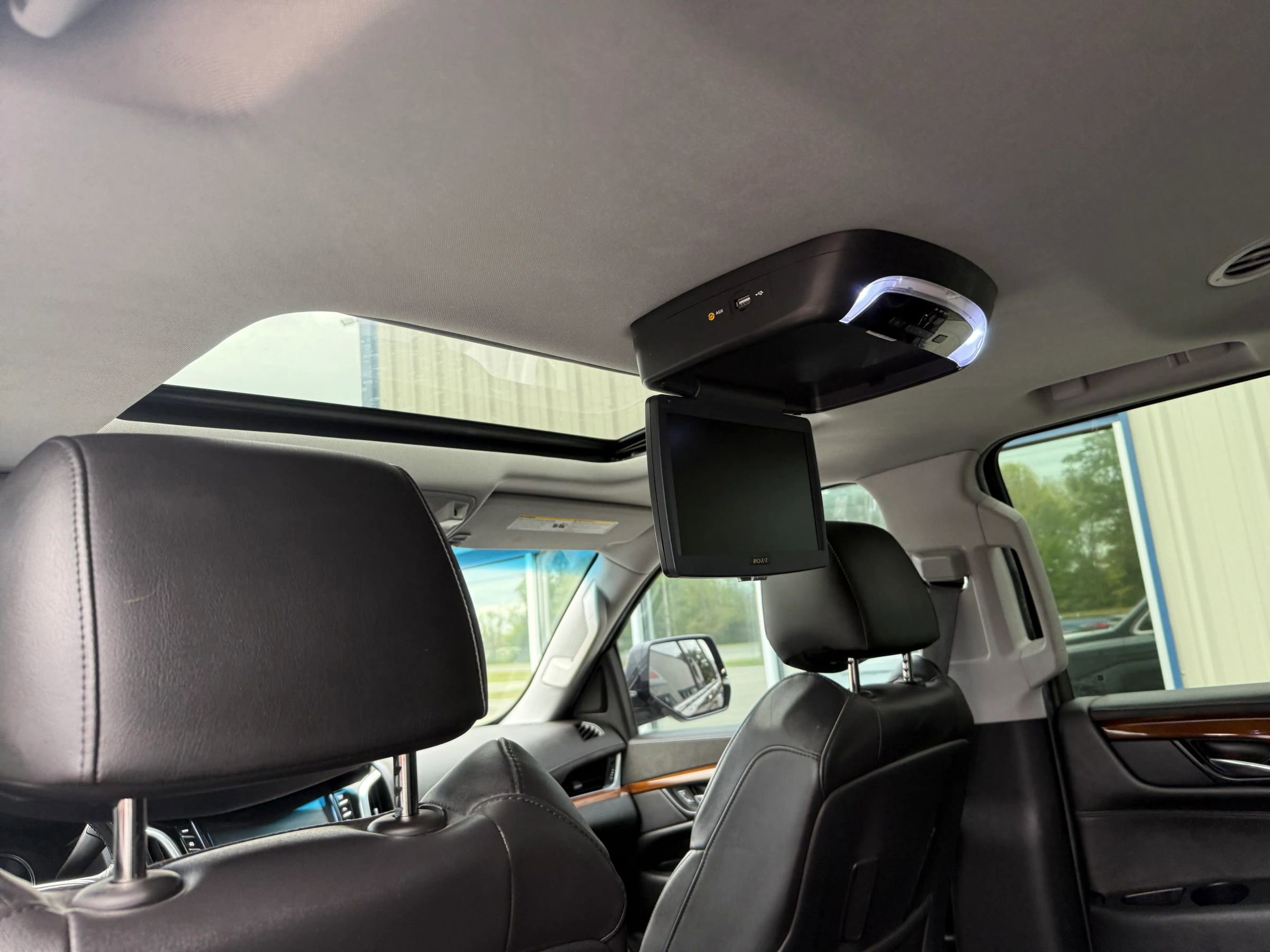 Used 2020 Cadillac Escalade ESV Luxury image 34