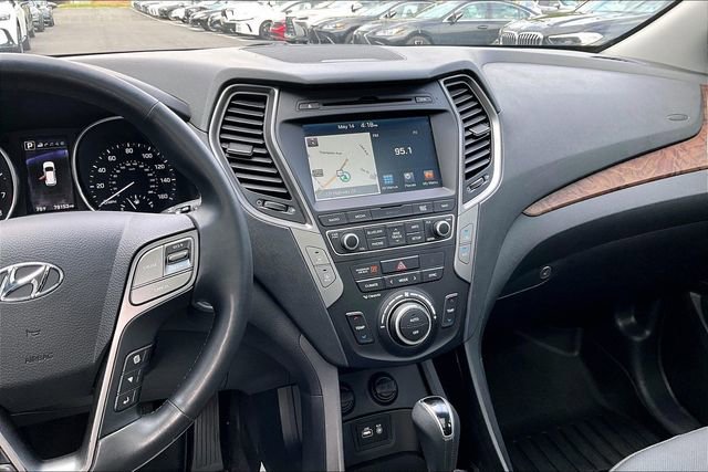 Used 2018 Hyundai Santa Fe Sport w/ Cargo Package AWD/4WD image 9