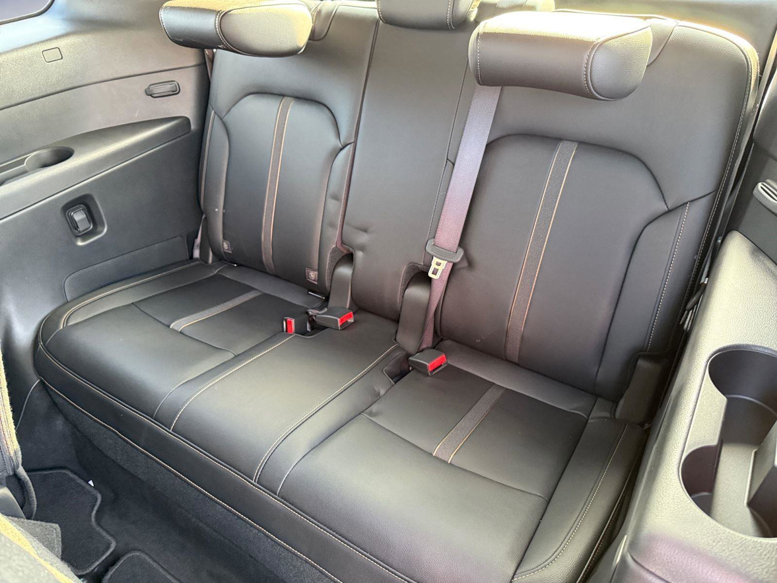 Certified 2025 MAZDA CX-90 3.3 Turbo w/ Select Package image 12