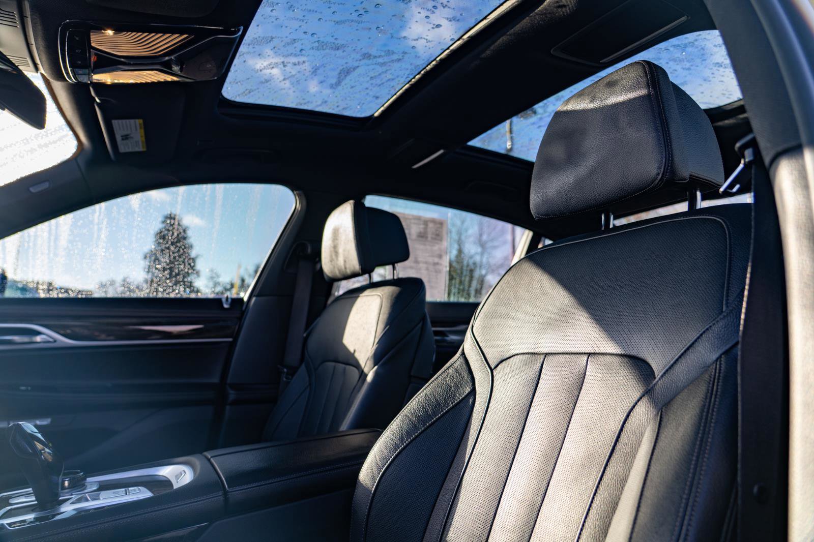 Used 2017 BMW 740e xDrive w/ Executive Package AWD/4WD image 25