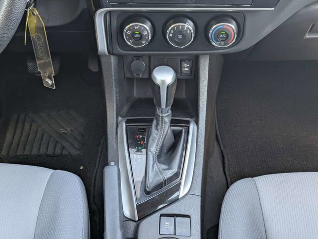 Used 2017 Toyota Corolla L FWD image 17