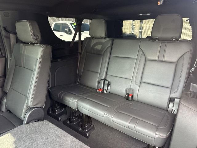 Used 2025 Chevrolet Suburban RST image 43