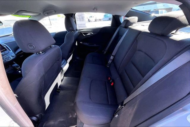 Used 2024 Chevrolet Malibu LS FWD image 28