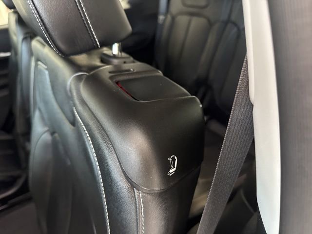 Used 2023 Jeep Grand Cherokee L Limited w/ Trailer Tow Group (B) AWD/4WD image 24