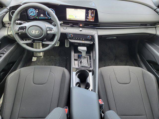 New 2025 Hyundai Elantra SEL FWD image 28