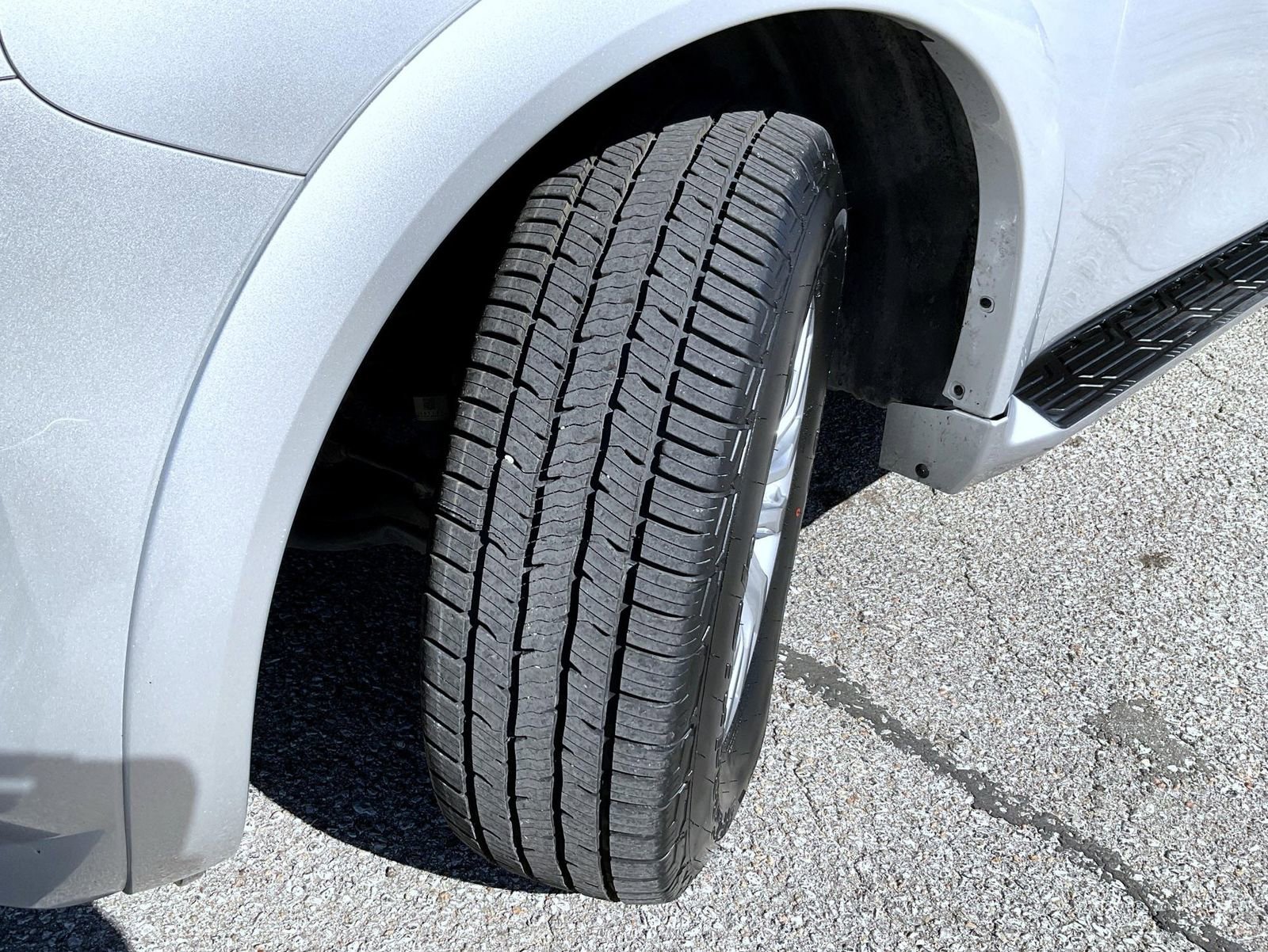 Used 2022 Nissan Armada SV image 24