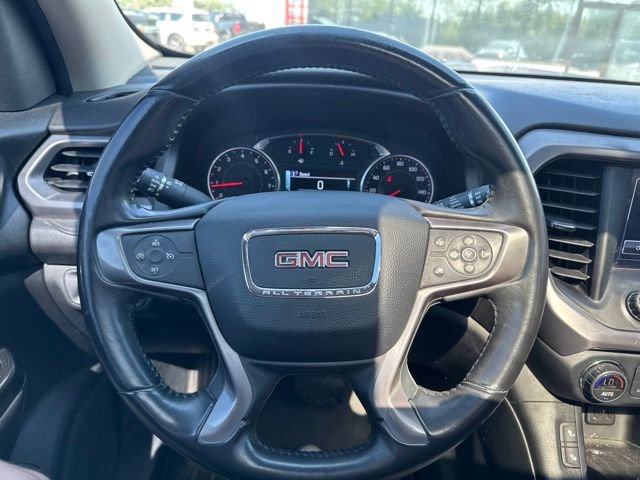Used 2017 GMC Acadia SLT AWD/4WD image 16