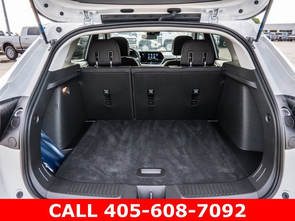 Used 2026 Chevrolet Trax LS w/ Driver Confidence Package FWD image 10