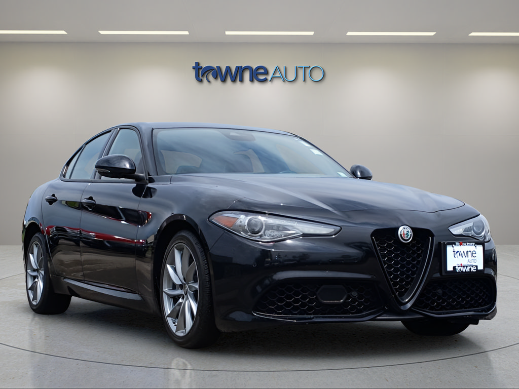 Used 2022 Alfa Romeo Giulia Sprint AWD/4WD image 7
