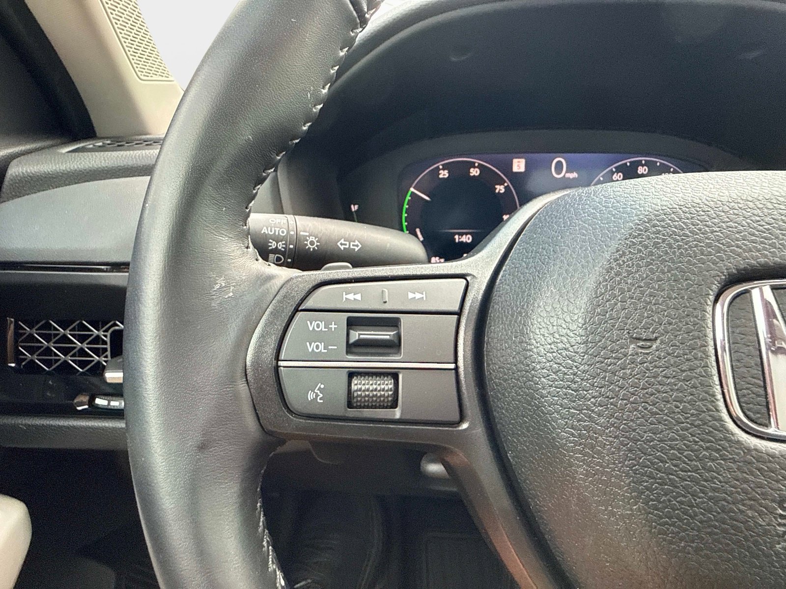 Certified 2025 Honda Accord EX-L image 29