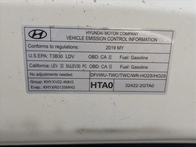 Used 2019 Hyundai Santa Fe SEL image 22