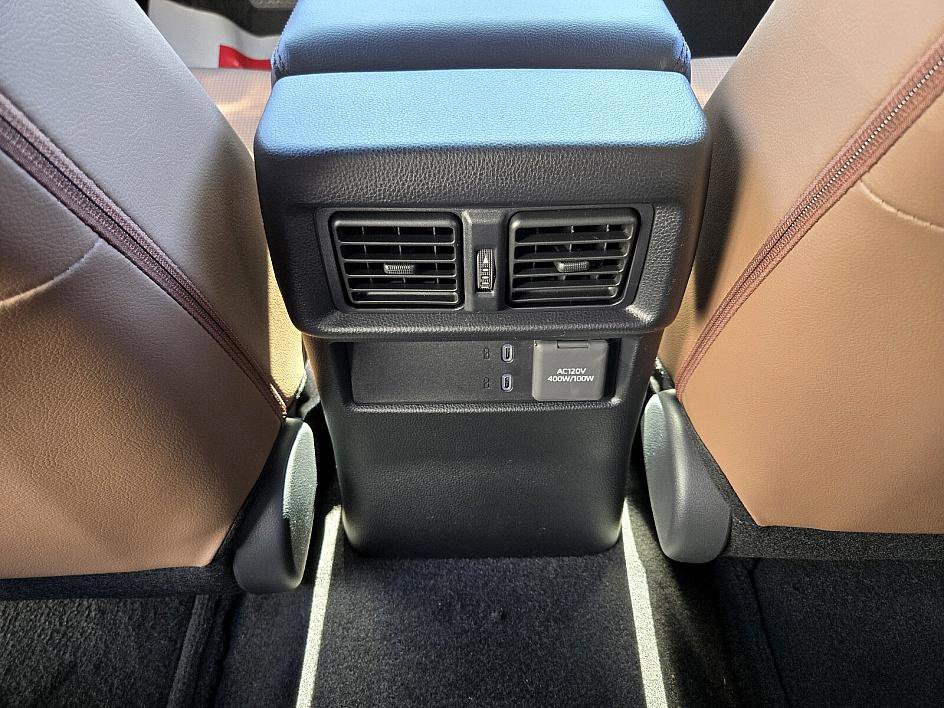 New 2025 Toyota 4Runner Limited image 15