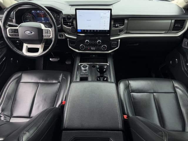 Used 2022 Ford Expedition XLT RWD image 12