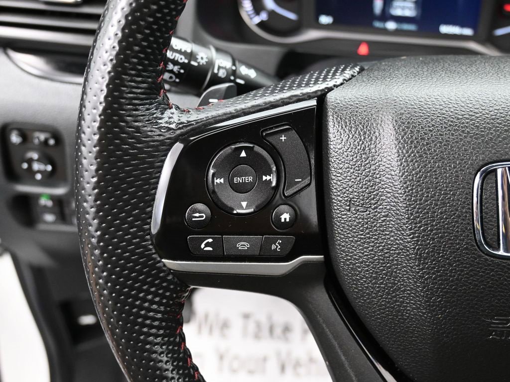 Used 2024 Honda Passport Black Edition image 18
