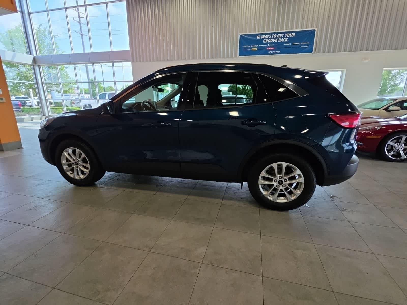 Used 2020 Ford Escape SE AWD/4WD image 12