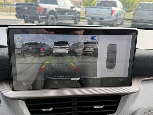 New 2026 Ford Explorer Active w/ Active Comfort Package image 17