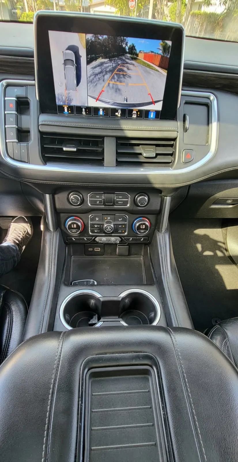 Used 2021 Chevrolet Tahoe LT w/ LT Signature Package image 15