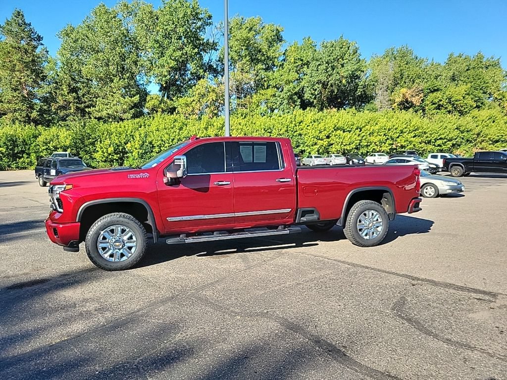 Used 2024 Chevrolet Silverado 2500 High Country w/ Z71 Off-Road Package AWD/4WD image 15