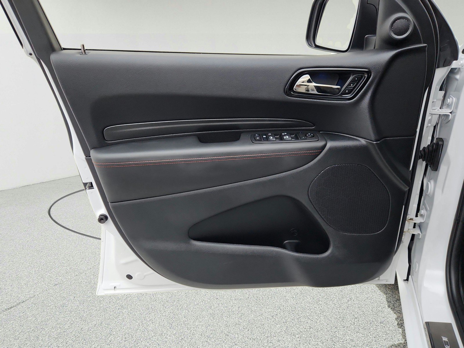 Used 2024 Dodge Durango GT RWD image 25