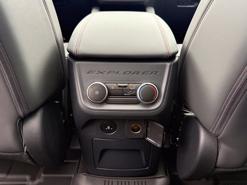 New 2026 Ford Explorer Active w/ Active Comfort Package AWD/4WD image 21