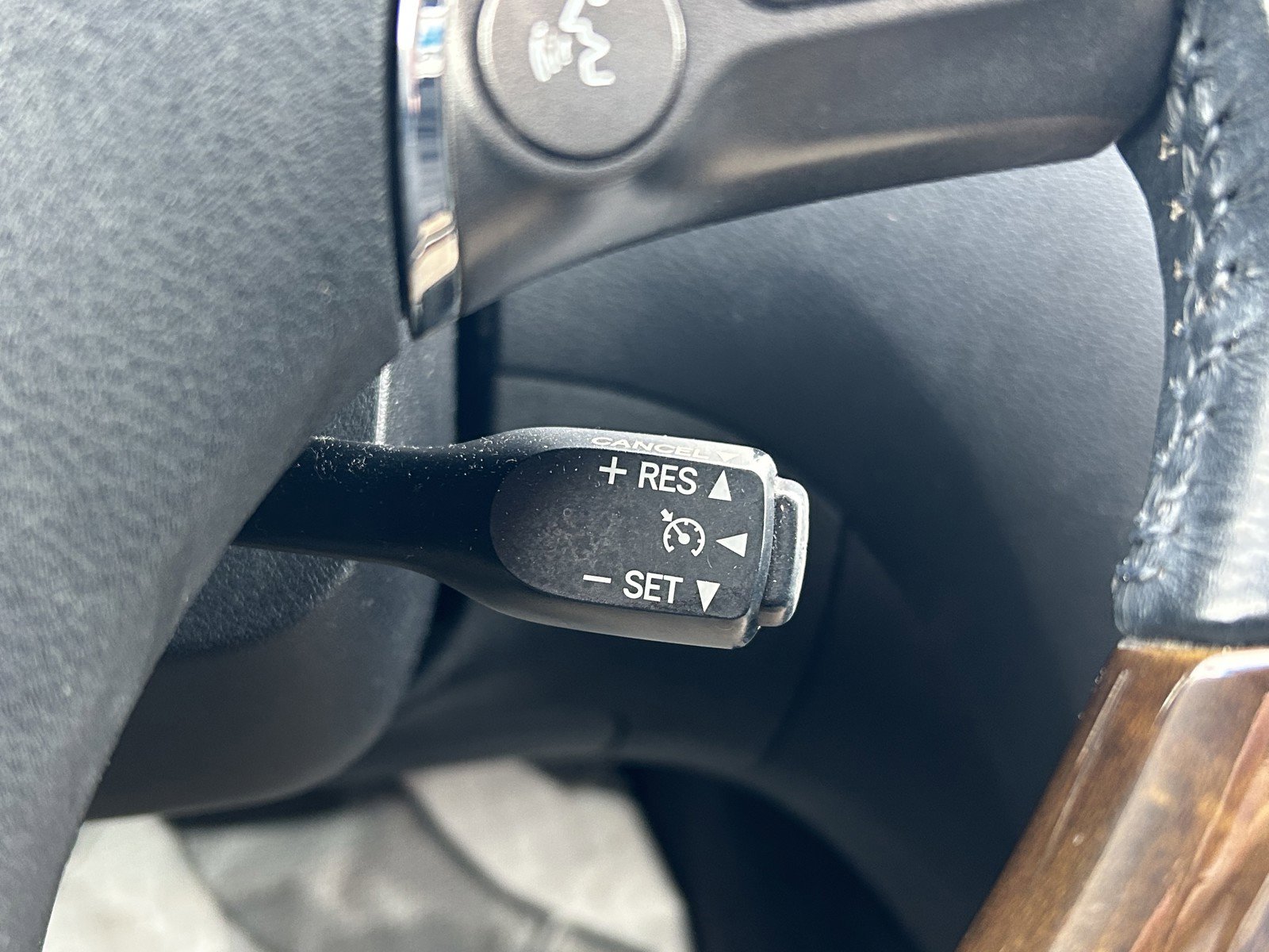 Used 2011 Lexus ES 350 image 19