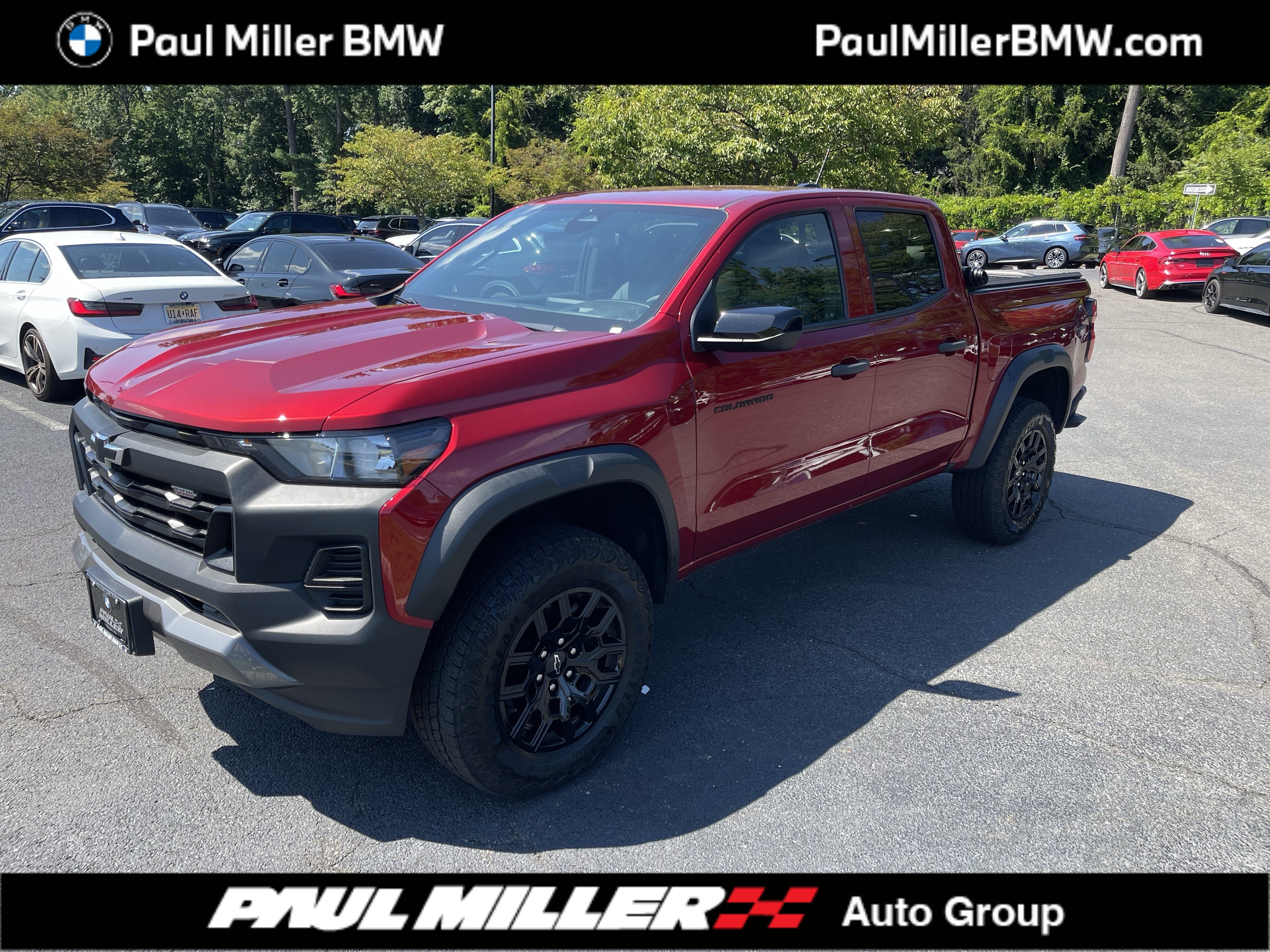 Used 2024 Chevrolet Colorado Trail Boss w/ Advanced Trailering Package AWD/4WD 360° Tour