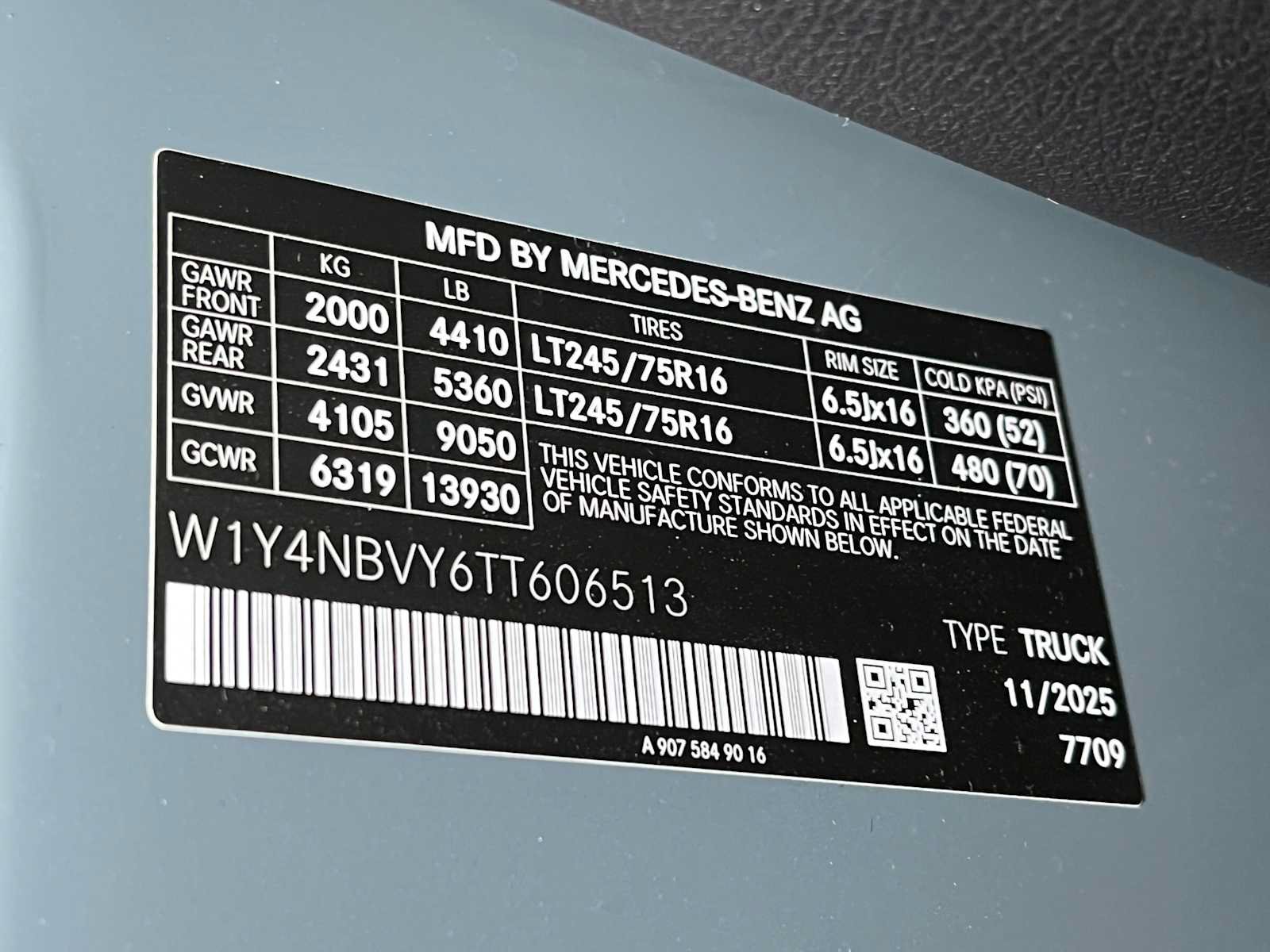 Used 2026 Mercedes-Benz Sprinter 2500 image 41