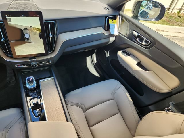 New 2026 Volvo XC60 T8 Plus w/ Protection Package Premier AWD/4WD image 12