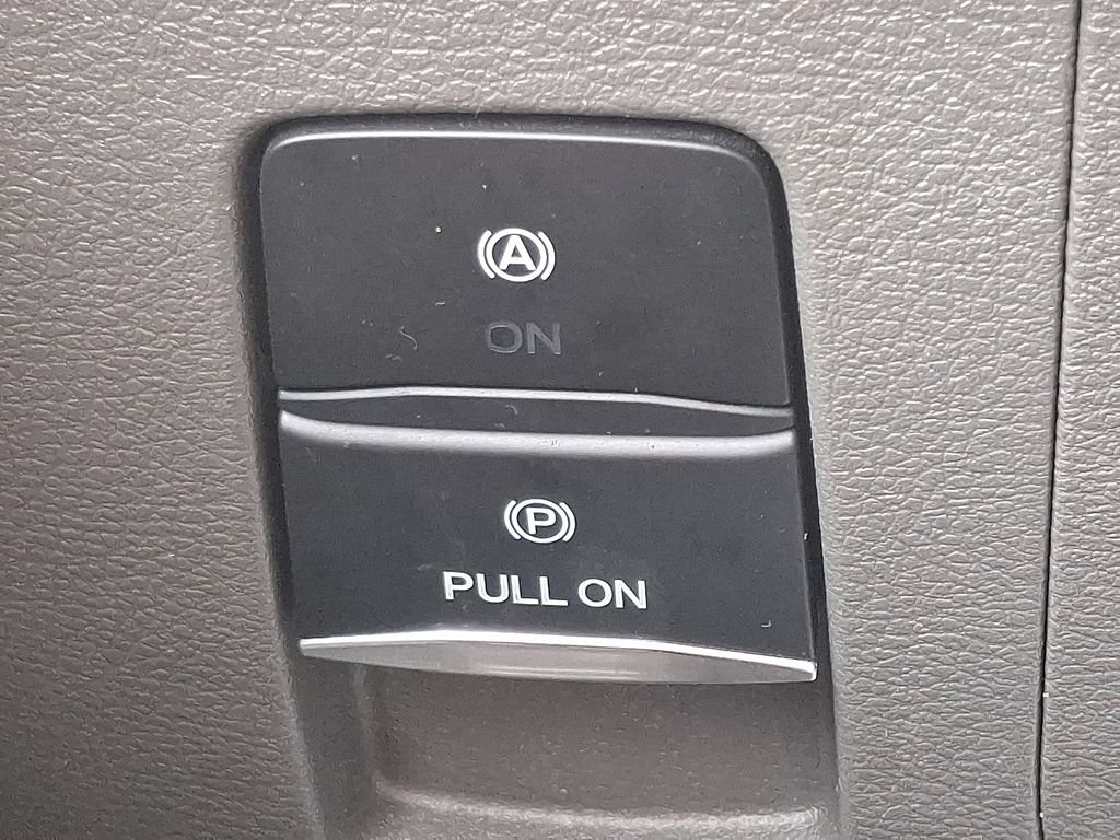 Used 2023 Ford Transit 350 XLT RWD image 24