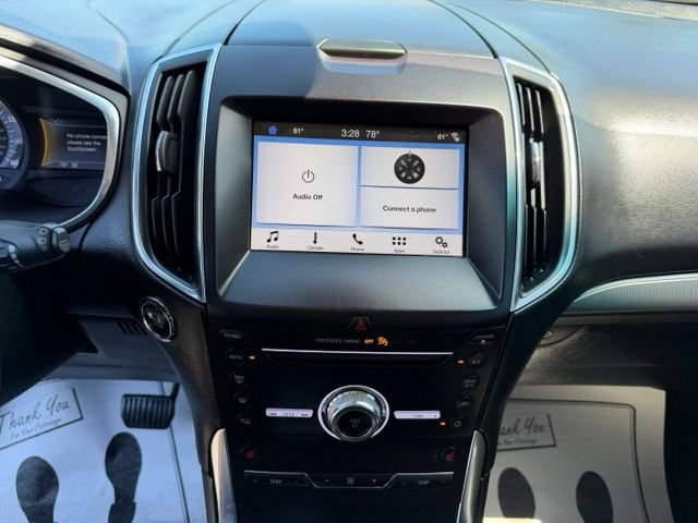 Used 2019 Ford Edge Titanium FWD image 32