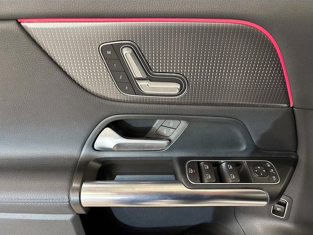 Used 2021 Mercedes-Benz GLA 250 image 23