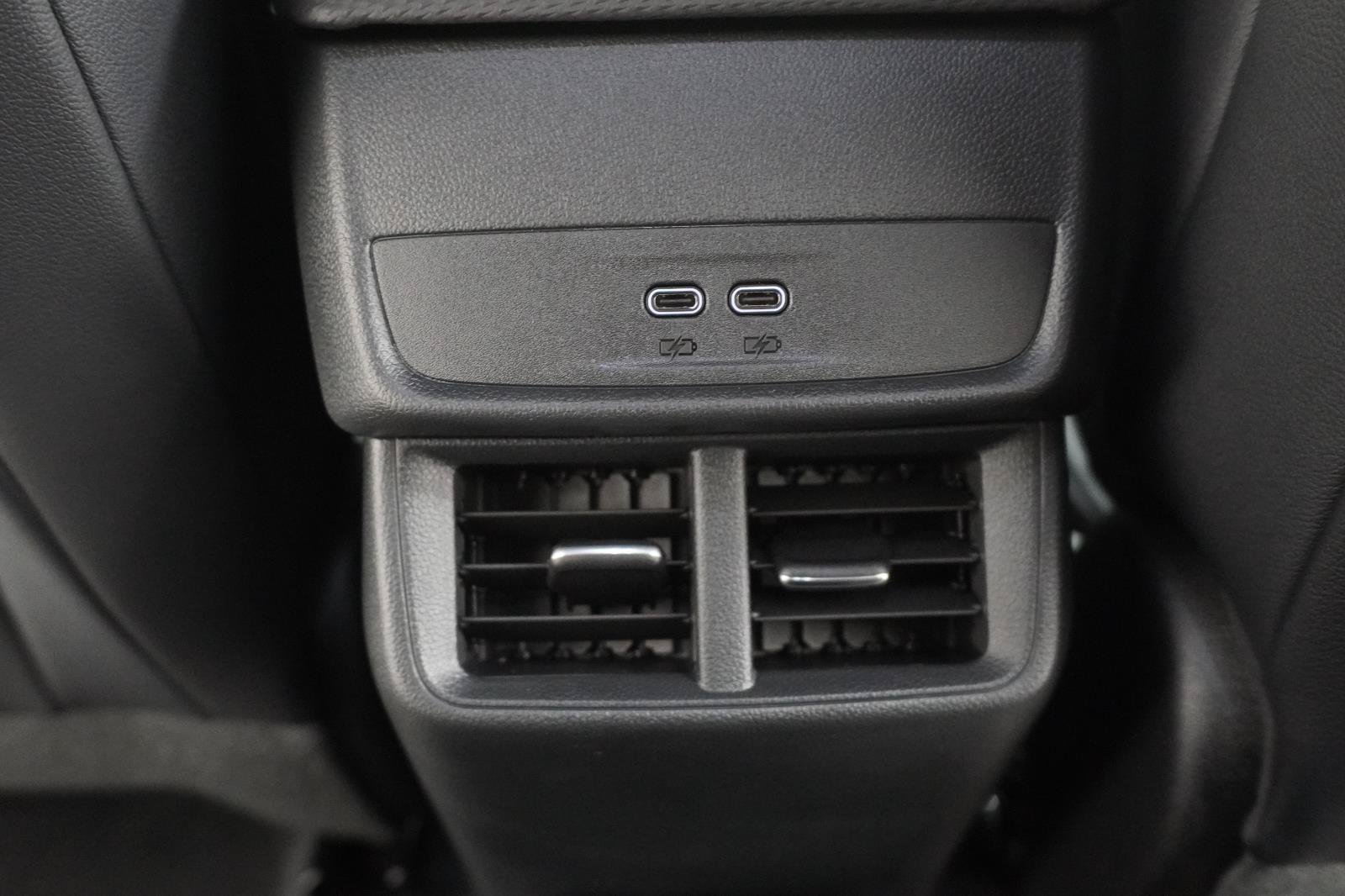 New 2027 Chevrolet Equinox LT w/ Convenience Package II FWD image 25