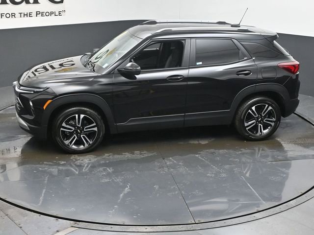 Used 2025 Chevrolet TrailBlazer LT w/ Convenience Package image 56
