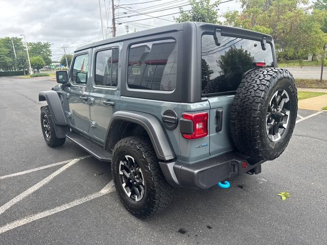Used 2024 Jeep Wrangler Unlimited Rubicon 4xe w/ Convenience Group AWD/4WD image 5