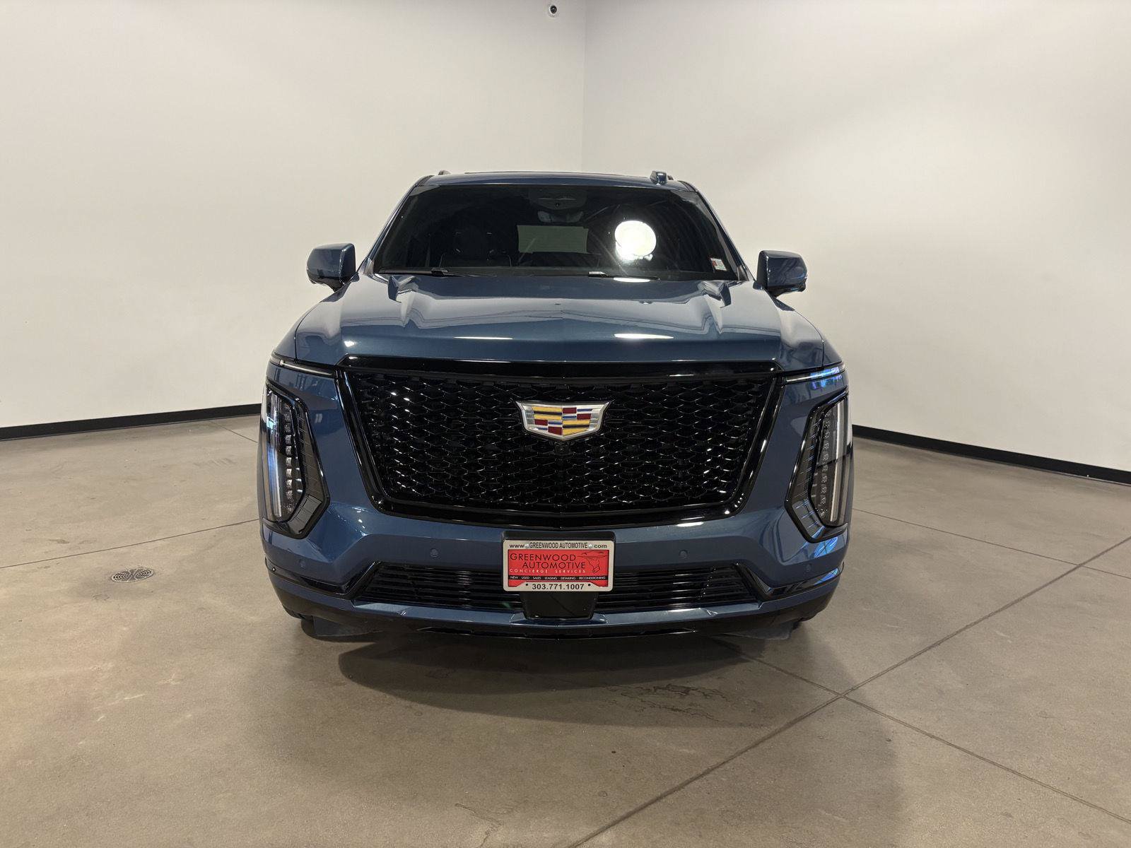 Used 2025 Cadillac Escalade Sport w/ Touring Package AWD/4WD image 9