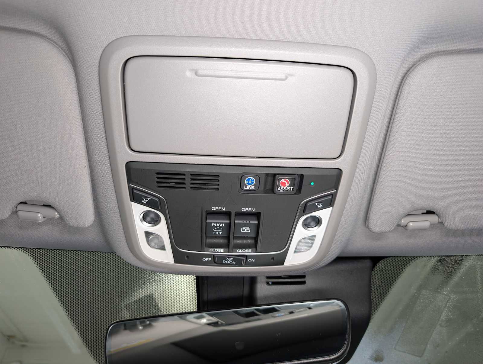 Used 2021 Honda Pilot Elite image 30