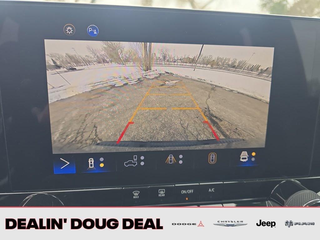 Used 2024 Chevrolet Colorado Trail Boss w/ Technology Package AWD/4WD image 21