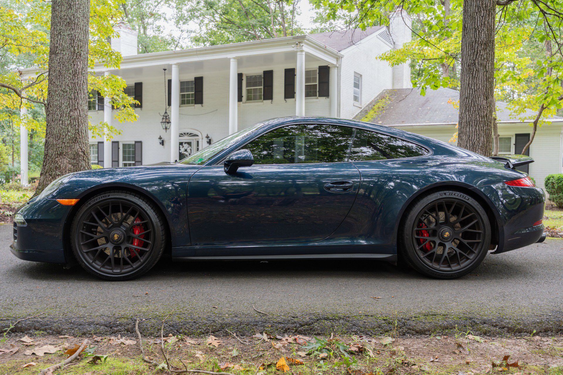 Used 2016 Porsche 911 Carrera GTS RWD image 9