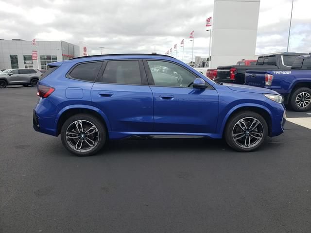 Used 2026 BMW X1 xDrive28i AWD/4WD image 4