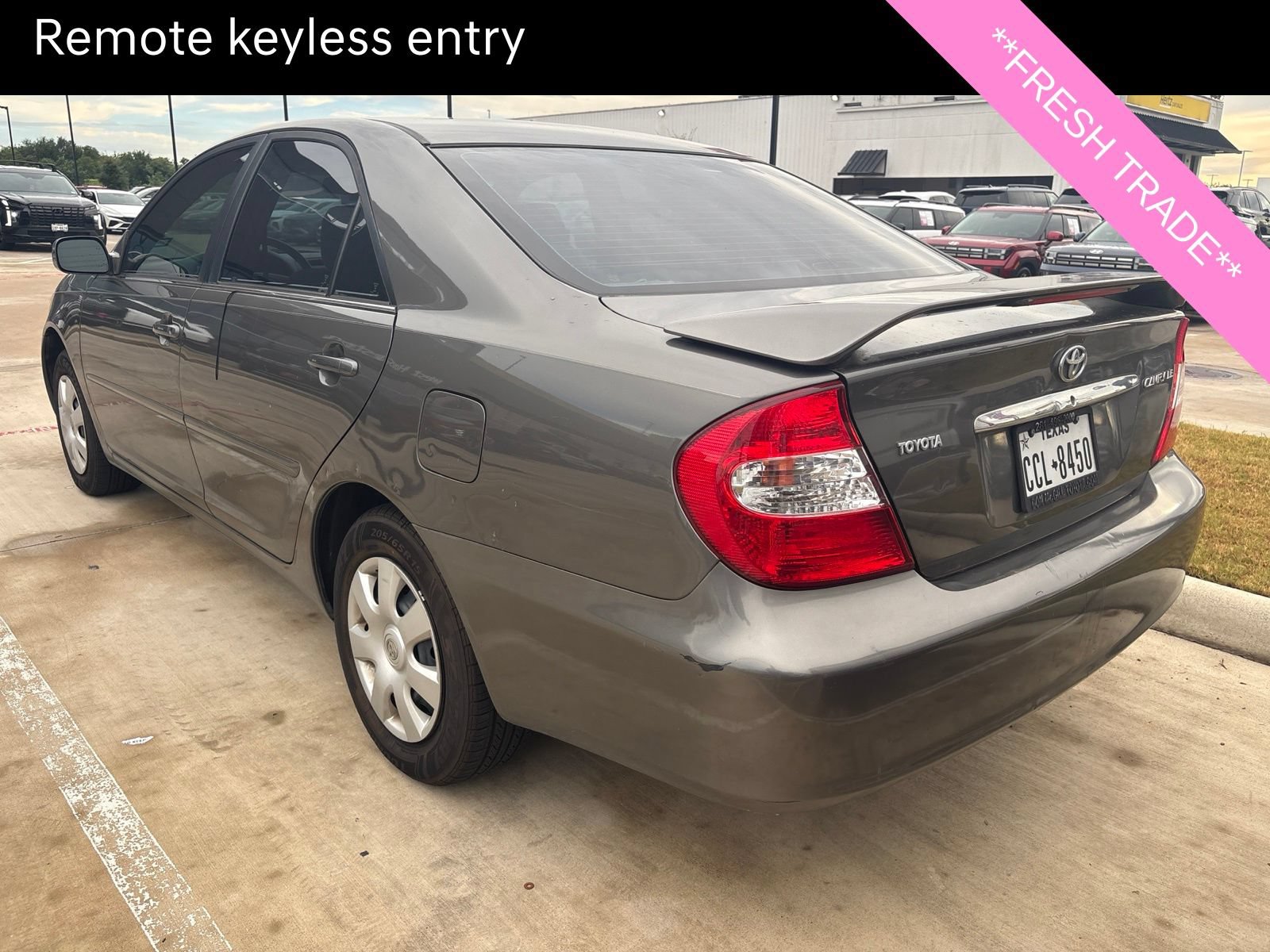 Used 2004 Toyota Camry LE FWD image 5