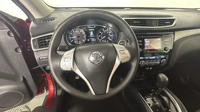 Used 2015 Nissan Rogue SV AWD/4WD image 15