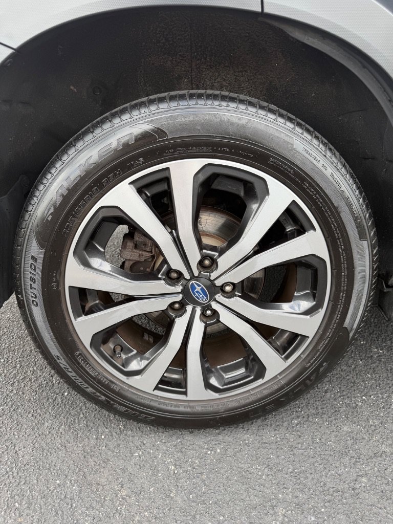 Used 2019 Subaru Forester Limited AWD/4WD image 9