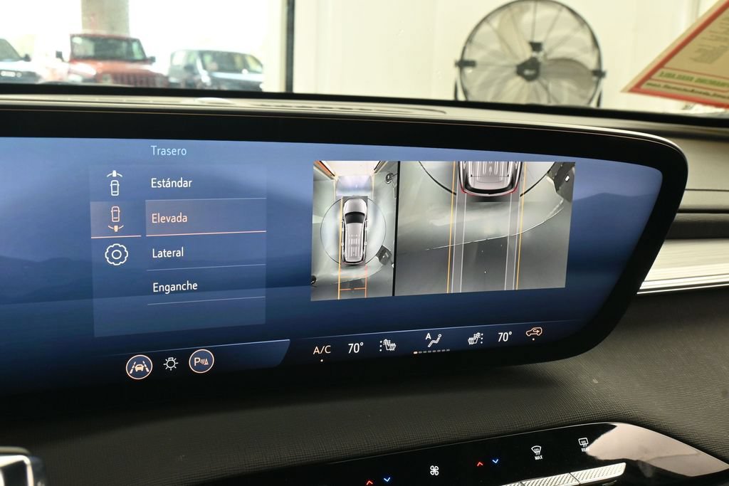Used 2026 Buick Enclave Preferred w/ LPO, Floor Liner Package FWD image 19