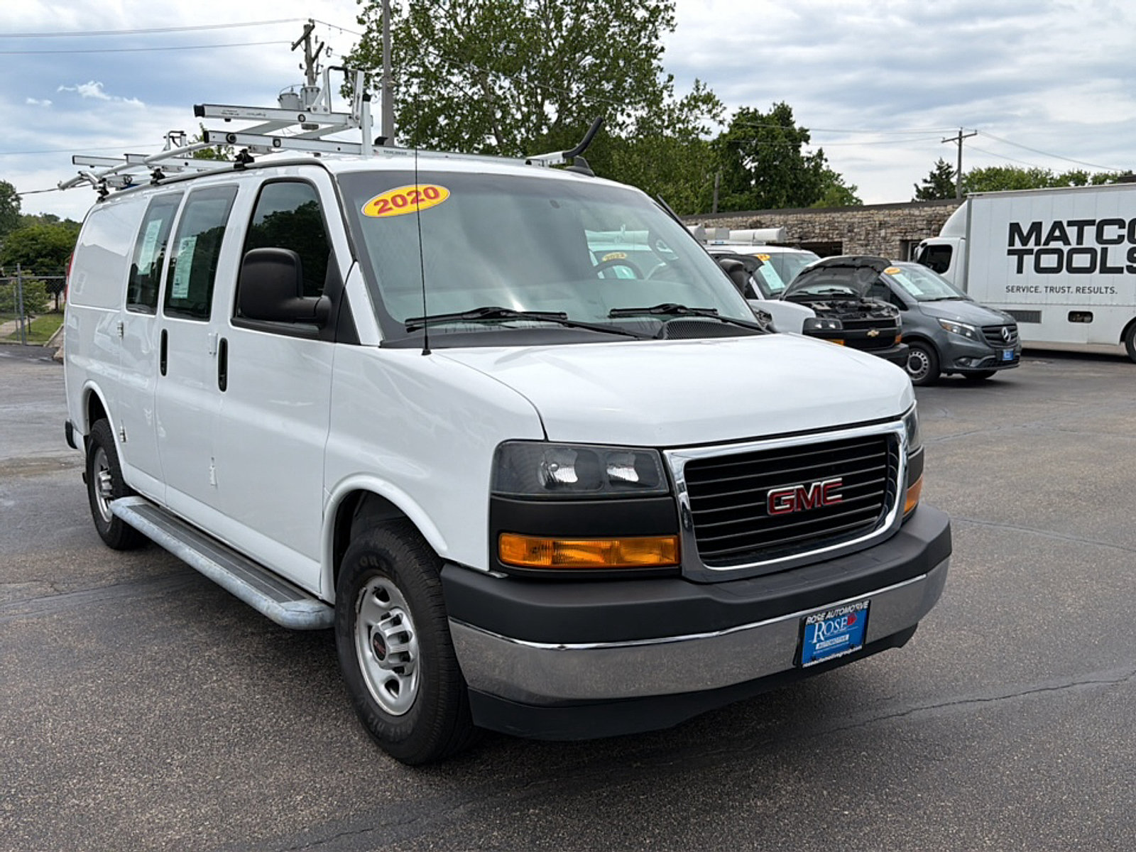 Used 2020 GMC Savana 2500 w/ Driver Convenience Package RWD image 1