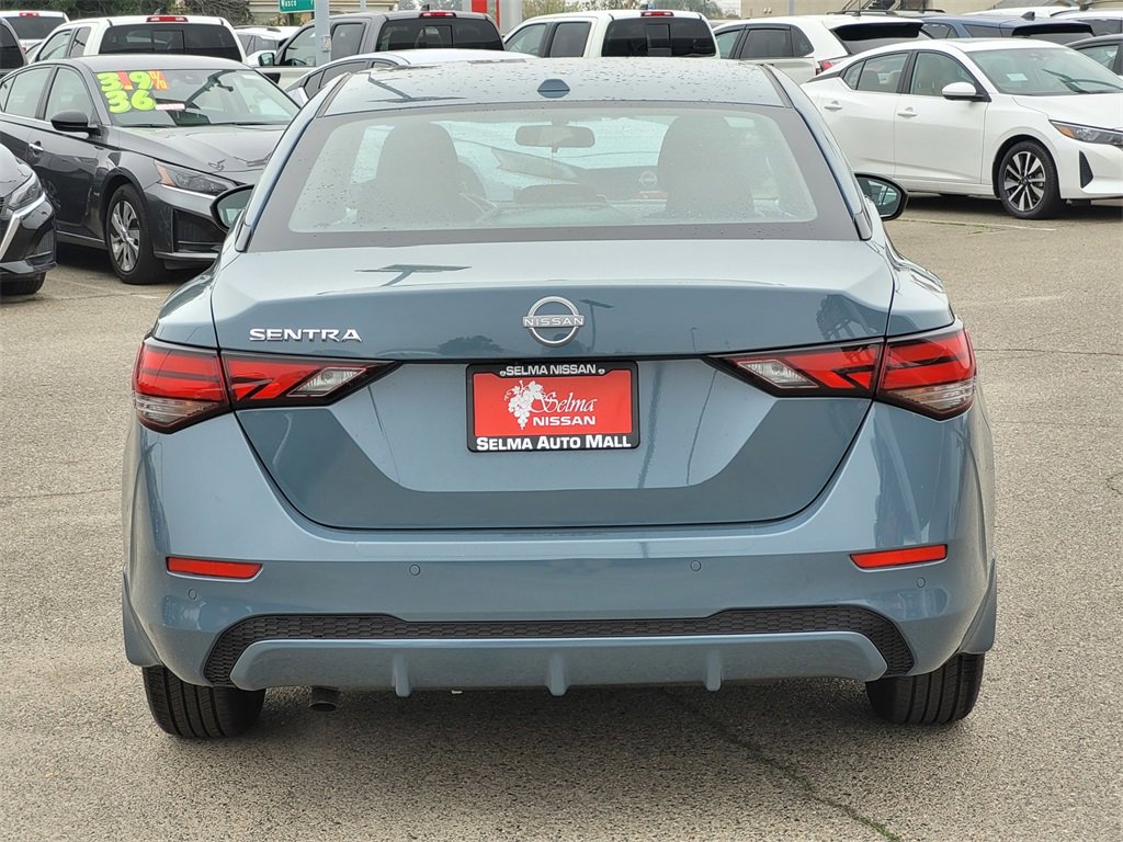 New 2025 Nissan Sentra SV image 5